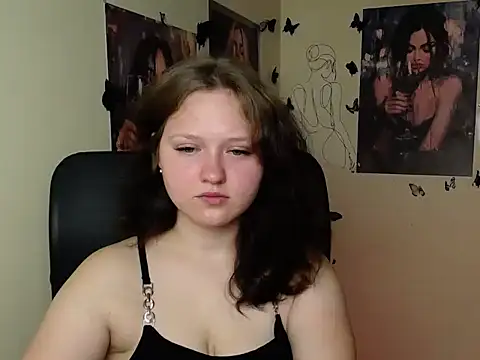 Snapshot of LadyAlice_ chatting on 07-02-26, 06:19 LadyAlice online show from 07-02-26, 06:19