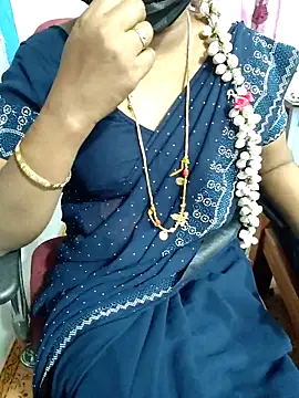 Snapshot of lolida69thamil chatting on 02-13-26, 05:03 lolida69thamil online show from 02-13-26, 05:03