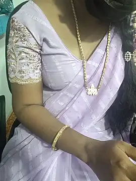 Snapshot of lolida69thamil chatting on 03-21-26, 05:12 lolida69thamil online show from 03-21-26, 05:12