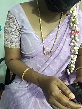 Snapshot of lolida69thamil chatting on 03-26-26, 04:40 lolida69thamil online show from 03-26-26, 04:40