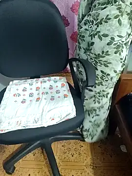 Snapshot of lolida69thamil chatting on 03-28-26, 05:18 lolida69thamil online show from 03-28-26, 05:18