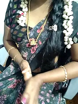 Snapshot of lolida69thamil chatting on 05-14-26, 04:08 lolida69thamil online show from 05-14-26, 04:08