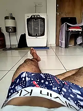 Snapshot of dhruve2010 chatting on 09-13-25, 10:48 dhruve2010 online show from 09-13-25, 10:48