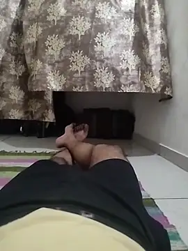 Snapshot of dhruve2010 chatting on 10-07-25, 06:16 dhruve2010 online show from 10-07-25, 06:16