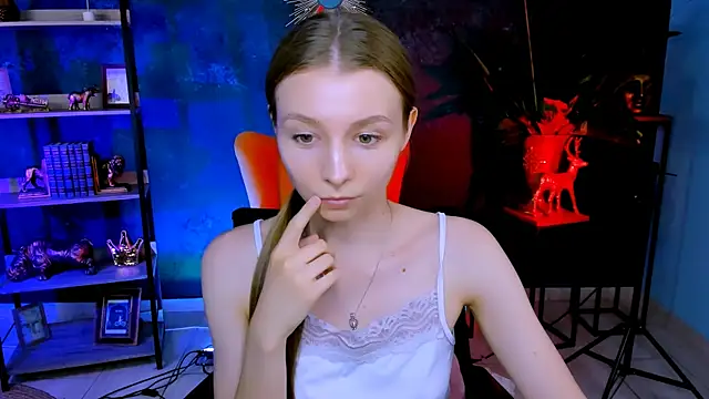 JulieDaniel online show from 07-06-26, 03:03