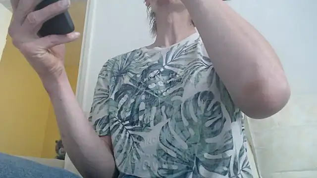 k74robert online show from 11-06-25, 09:43