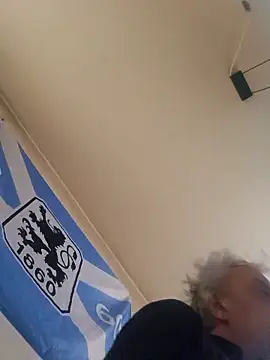 Snapshot of Fonse1860 chatting on 11-18-25, 07:57 Fonse1860 online show from 11-18-25, 07:57