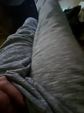 Snapshot of Fonse1860 chatting on 12-04-25, 08:12 Fonse1860 online show from 12-04-25, 08:12