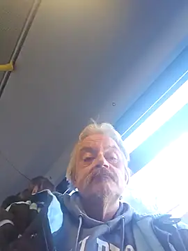 Snapshot of Fonse1860 chatting on 12-19-25, 09:27 Fonse1860 online show from 12-19-25, 09:27