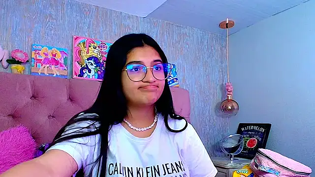 laurenelove online show from 01-15-26, 04:39