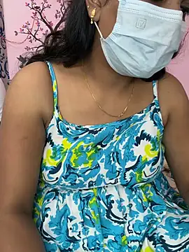 Lovlycouple1 online show from 12-21-25, 04:36