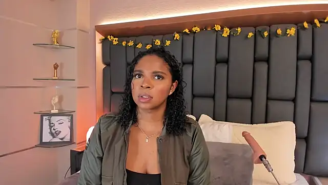 LisaMendez online show from 11-20-25, 11:04