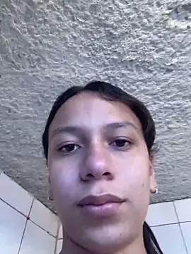Snapshot of Tania_Gate chatting on 06-21-26, 05:04 Tania Gate online show from 06-21-26, 05:04