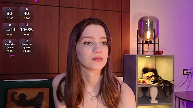 Snapshot of Alison_kisss chatting on 05-07-26, 04:45 Alison kisss online show from 05-07-26, 04:45