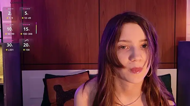 Snapshot of Alison_kisss chatting on 05-24-26, 05:51 Alison kisss online show from 05-24-26, 05:51