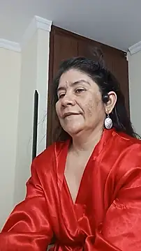 Snapshot of kiraGeiner chatting on 07-19-26, 11:25 kiraGeiner online show from 07-19-26, 11:25