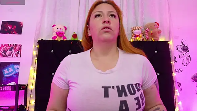 Snapshot of queen_marifer chatting on 11-14-25, 10:58 queen marifer online show from 11-14-25, 10:58