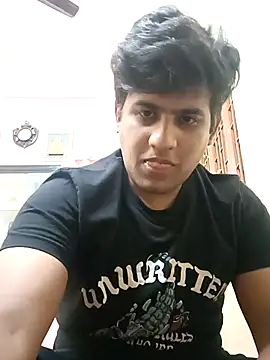 Snapshot of nareshrddd5 chatting on 10-08-25, 04:59 nareshrddd5 online show from 10-08-25, 04:59
