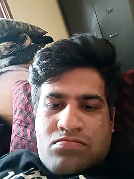 Snapshot of nareshrddd5 chatting on 10-09-25, 10:46 nareshrddd5 online show from 10-09-25, 10:46