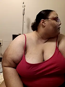 Snapshot of SexyBBW10790 chatting on 09-28-25, 01:22 SexyBBW10790 online show from 09-28-25, 01:22