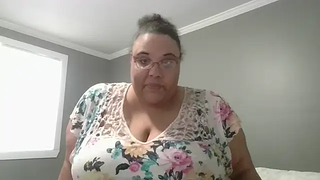 SexyBBW10790 online show from 02-15-26, 01:09
