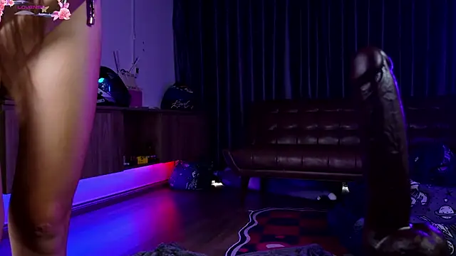 laxyflaxyy online show from 12-04-25, 01:59