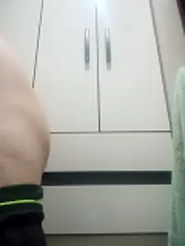 Crocante Hot online show from 02-11-26, 10:48