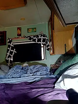 Snapshot of ShawnandDani7074 chatting on 01-10-26, 06:53 ShawnandDani7074 online show from 01-10-26, 06:53