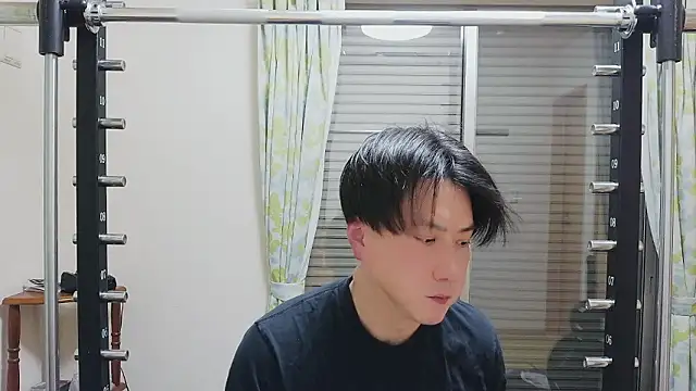 Snapshot of oyu_kun chatting on 02-13-26, 10:22 oyu kun online show from 02-13-26, 10:22