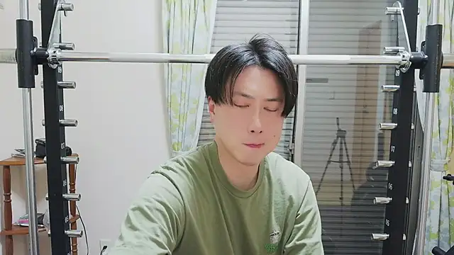 Snapshot of oyu_kun chatting on 02-15-26, 02:52 oyu kun online show from 02-15-26, 02:52