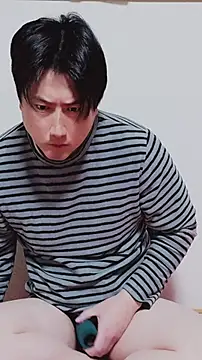 Snapshot of oyu_kun chatting on 02-22-26, 01:07 oyu kun online show from 02-22-26, 01:07