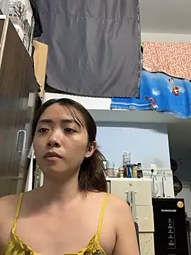 Snapshot of Minee1202 chatting on 04-29-26, 02:04 Minee1202 online show from 04-29-26, 02:04