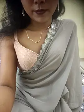 Snapshot of Snaya-baby chatting on 04-23-26, 12:29 Snaya-baby online show from 04-23-26, 12:29