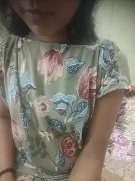 Snapshot of Snaya-baby chatting on 06-16-26, 08:28 Snaya-baby online show from 06-16-26, 08:28