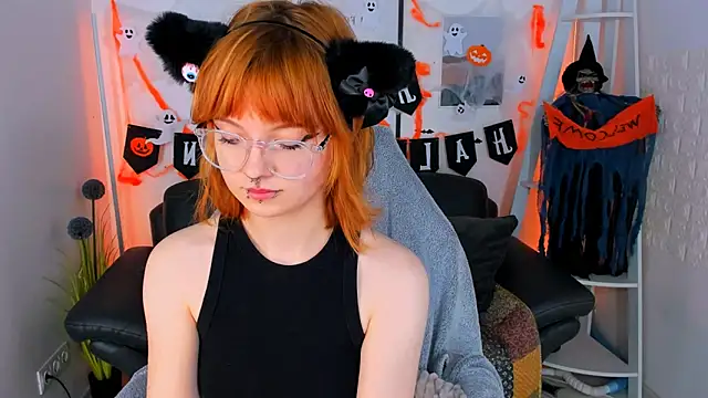 sweet mika18 online show from 10-17-25, 07:38