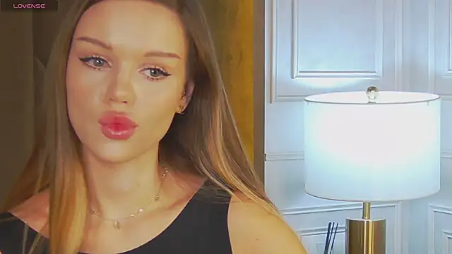 MarilynNova online show from 11-07-25, 04:34