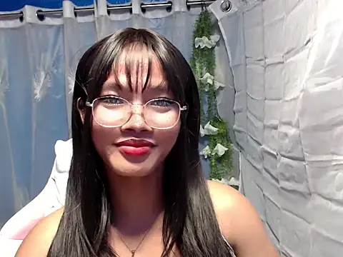 Snapshot of Anggeh_Slut chatting on 10-30-25, 02:13 Anggeh Slut online show from 10-30-25, 02:13