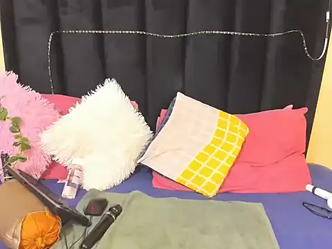 AmazingDarkDoll online show from 01-17-26, 04:54