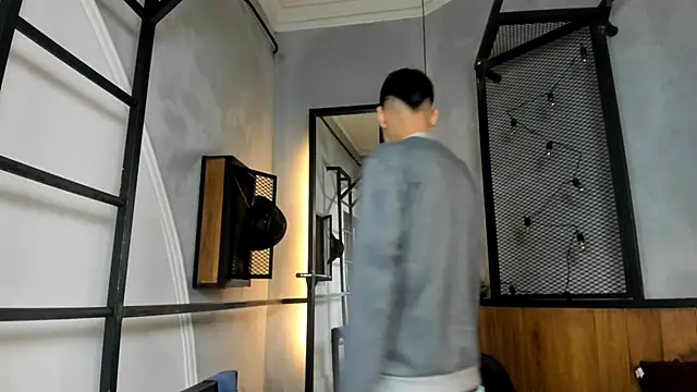 Snapshot of Dani_mc1 chatting on 10-25-25, 11:29 Dani mc1 online show from 10-25-25, 11:29