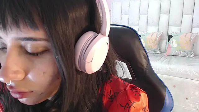 allyssa bellini s online show from 09-21-25, 03:35