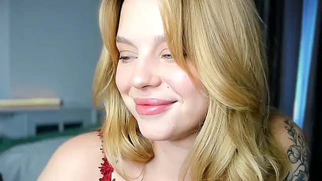 LilyFlamee online show from 01-15-26, 03:55