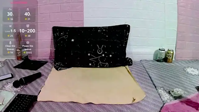 Angel Jakes online show from 10-19-25, 11:27