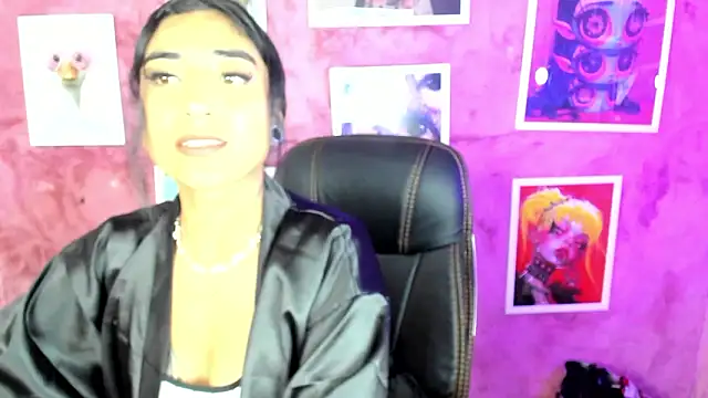 Emma and Issac online show from 02-21-26, 08:54