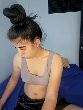 Snapshot of Arieeel_09 chatting on 10-08-25, 11:02 Arieeel 09 online show from 10-08-25, 11:02