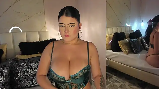 VioletaMaddox online show from 10-14-25, 12:11