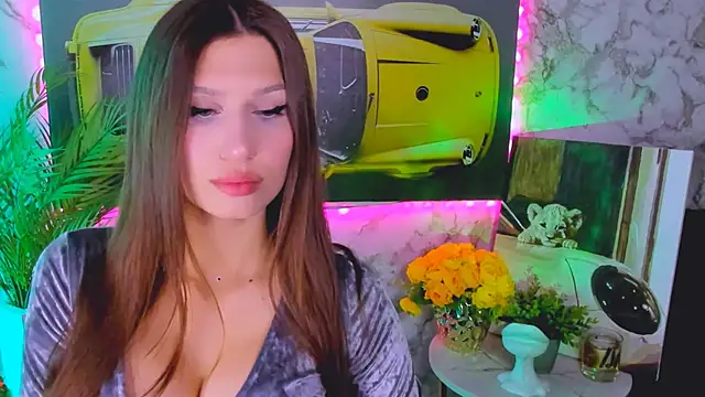 Mollyinyourmind online show from 10-05-25, 05:11