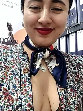 Snapshot of AMATISTA__16 chatting on 05-11-26, 02:56 AMATISTA 16 online show from 05-11-26, 02:56