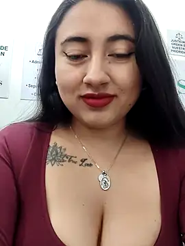 Snapshot of AMATISTA__16 chatting on 06-27-26, 12:22 AMATISTA 16 online show from 06-27-26, 12:22