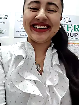 Snapshot of AMATISTA__16 chatting on 07-01-26, 12:18 AMATISTA 16 online show from 07-01-26, 12:18