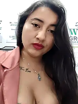 Snapshot of AMATISTA__16 chatting on 07-04-26, 12:33 AMATISTA 16 online show from 07-04-26, 12:33
